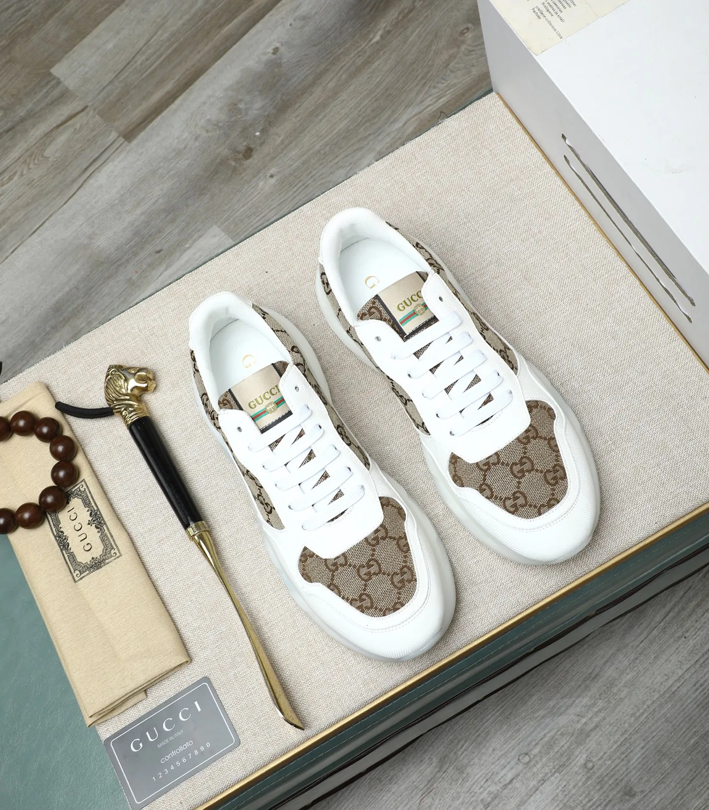 Men's shoes💰440 GUCCI🔍🔍Latest spring style On sale at the same time at the counter, original calfskin imported from Italy, genuine leather lining, (high-end, luxury, and class) exquisite workmanship, soles: original soles specially provided by the original factory, ⚠Exclusive double-layer movable molded soles are super comfortable⚠, real photos🎬The real ones are better🔍🔍"High quality·Follow the order" code number 38-44